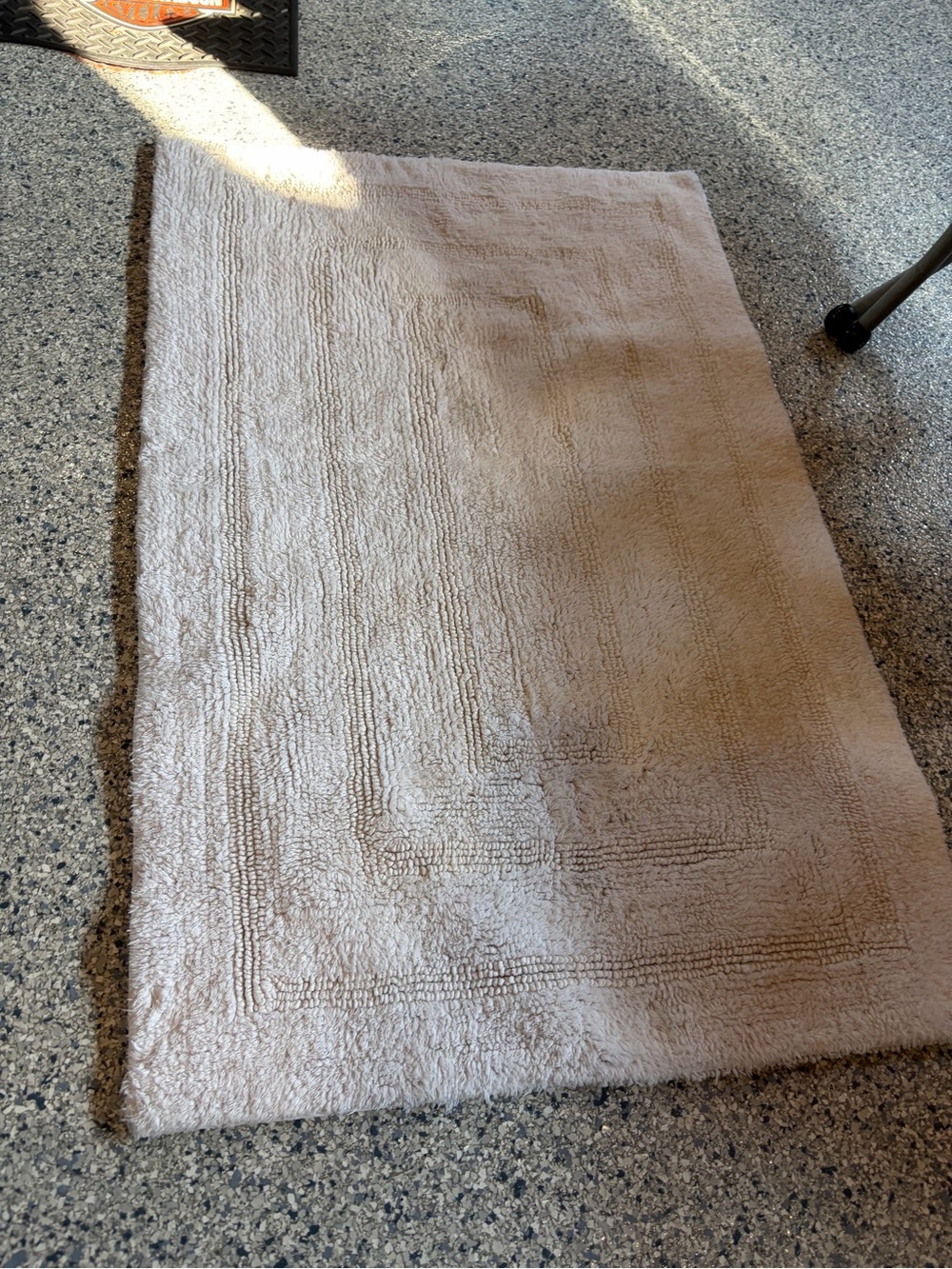 white Textured Cotton Bath Rug